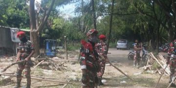 Laskar Merah Putih marcab Sumbawa Kembali Aksi Kepedulian di eks Pasar Kerato