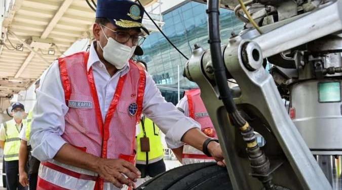 Jelang Libur Nataru, Menhub Instruksikan Pengetatan Prokes dan Pengecekan Kelaikan Pesawat