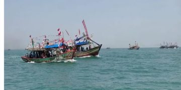 Rayakan Rasa Syukur, Nelayan Asemdayong Gelar Baritan