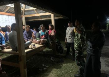 Pelihara Situasi Kamtibmas , Bhabinkamtinmas Usar Mapin Ajak Hidupkan Ronda Malam