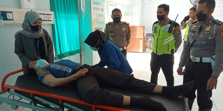 Seorang Pelajar Tabrak Petugas Polri saat Atur Lalu Lintas