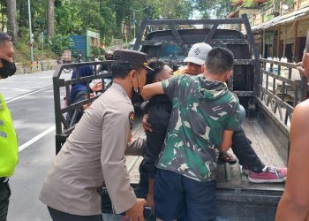 Kecelakaan Tunggal di Pusuk, Korban Seruduk Dagangan warga di Pinggir Jalan