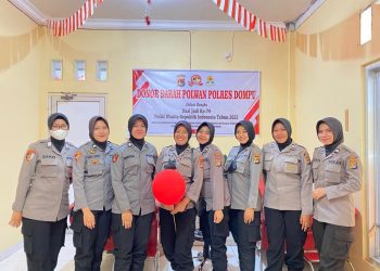 Sambut HUT ke-74, Polwan Polres Dompu Laksanakan Baksos Donor Darah