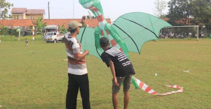 Ramaikan Hari Kemerdekaan, Karang Taruna Limbangan Adakan Lomba Layang-layang