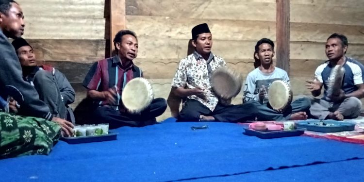 KKL UNSA Dorong Masyarakat Desa Ledang Lestarikan Budaya Rateb