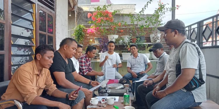 Mosi Tidak Percaya, Aliansi LSM Sumbawa Bersatu Ancam Segel Kantor OP SDA V BWS NT1 dan PT.BRANTAS ABIPRAYA