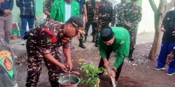 Nahdlatul Ulama Cabang Buleleng Peringati Satu Abad NU dengan Tanam Pohon Sawo dan Kirab Panji NU 100 KM