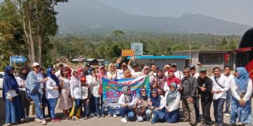 Solidkan Alumni, IKA SMANCO Adakan Bakti Wisata di Tageban-Guci