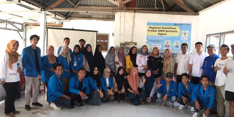 Gelar Sosialisasi, Mahasiswa KKL Unsa Dorong UMKM Jadi Smart Entrepreneur