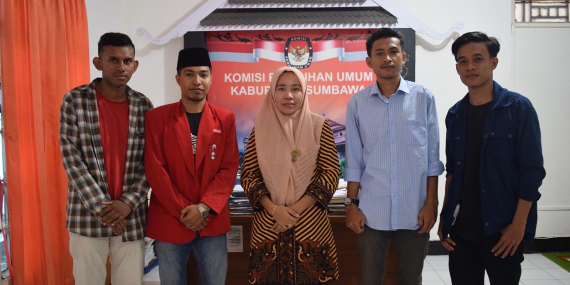 Kunjungan ke KPU, DPC GMNI Sumbawa Siap Sukseskan Pemilu 2024