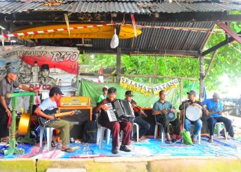 Kajian Pertunjukan Pada Kelompok Musik Orkes Melayu Pancaran Senja Kampung Melayu Batu Besar Nongsa Batam