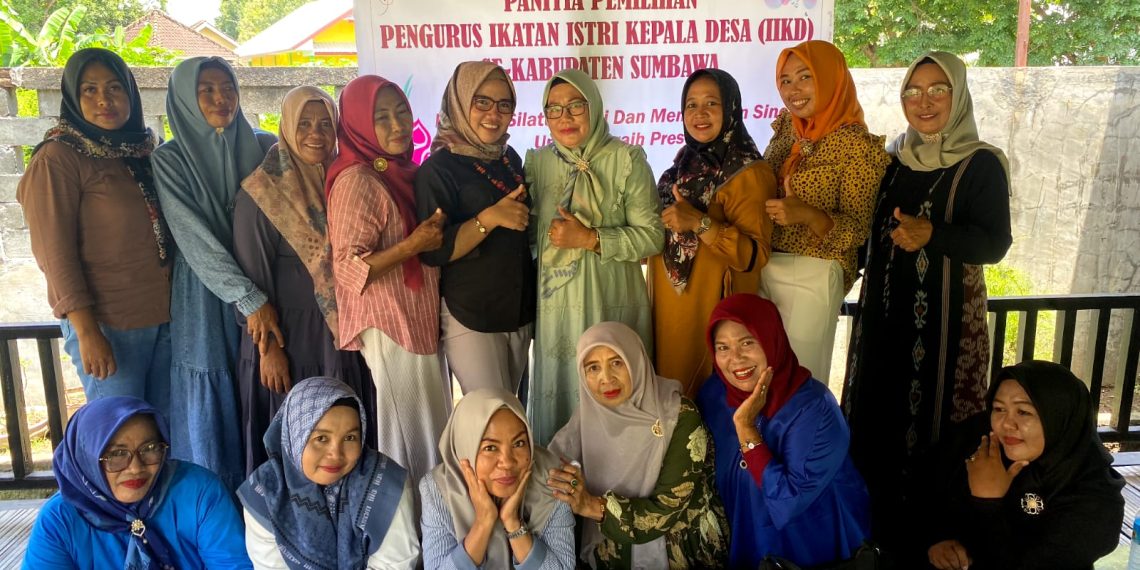 Terpilih Jadi Ketua I2KD Kabupaten Sumbawa, Novi Ajak Ibu-ibu PKK Bantu Suami Bangun Desa