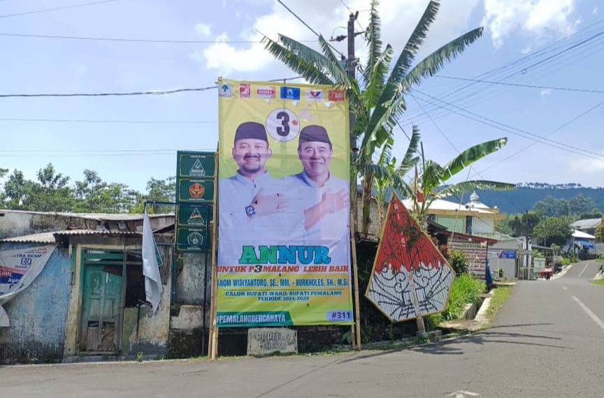 Pengurus NU Cikendung Minta Baliho Calon Bupati Pemalang No. 03 Digeser
