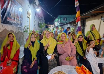 Solidaritas Ibu – Ibu Karang Kuris Bugis Siap Kawal Hj. Dewi Noviany menuju Bupati Sumbawa