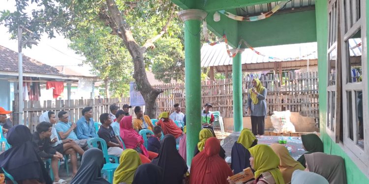 Temui Ibu-Ibu di Mapin Kebak, Hj. Dewi Noviany Siap Bangun Ekonomi Kuat dan Sekolah Gratis