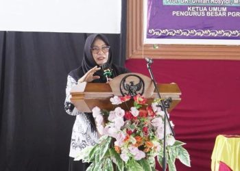 Konferensi Kabupaten PGRI Sumbawa XXIII Dibuka Secara Resmi oleh Wakil Bupati