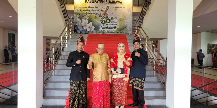 DPRD Sumbawa Gelar Paripurna HUT ke-66, Wabup Sumbawa Fokus pada Proyek Strategis Daerah