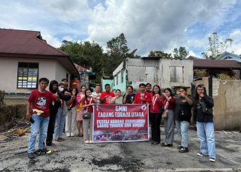 Peduli Sesama, GMNI Cabang Toraja Utara Salurkan Bantuan untuk Korban Terdampak Kebakaran