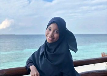 Hantu Lebih Rasional dari Bulldozer