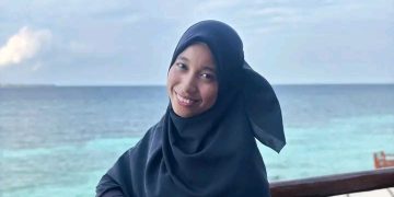 Hantu Lebih Rasional dari Bulldozer