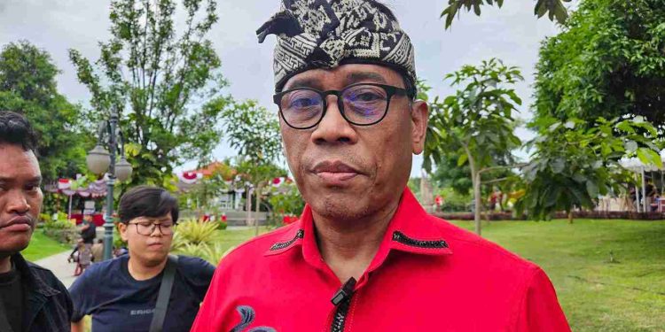 Polemik Sepatu Sekolah Rakyat, Komisi VIII DPR Minta Kemensos Buka Data Pengadaan